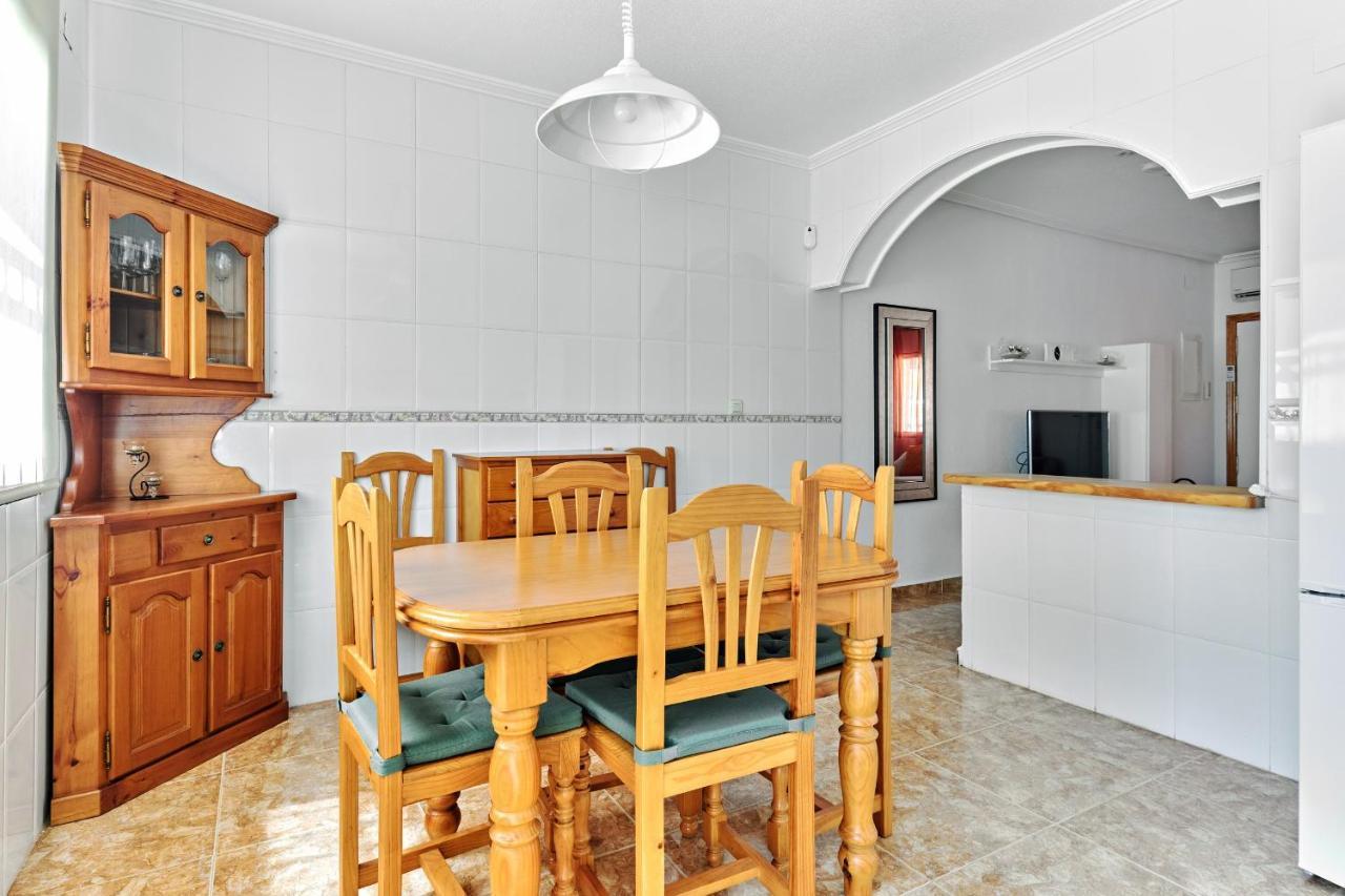 Espanhouse Sonia In La Zenia Playas De أوريويلا المظهر الخارجي الصورة