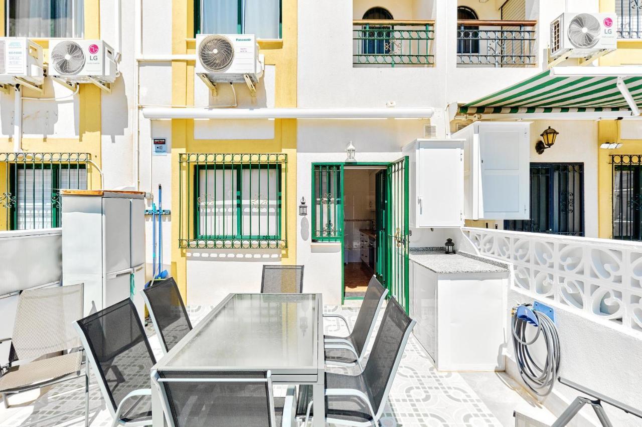 Espanhouse Sonia In La Zenia Playas De أوريويلا المظهر الخارجي الصورة