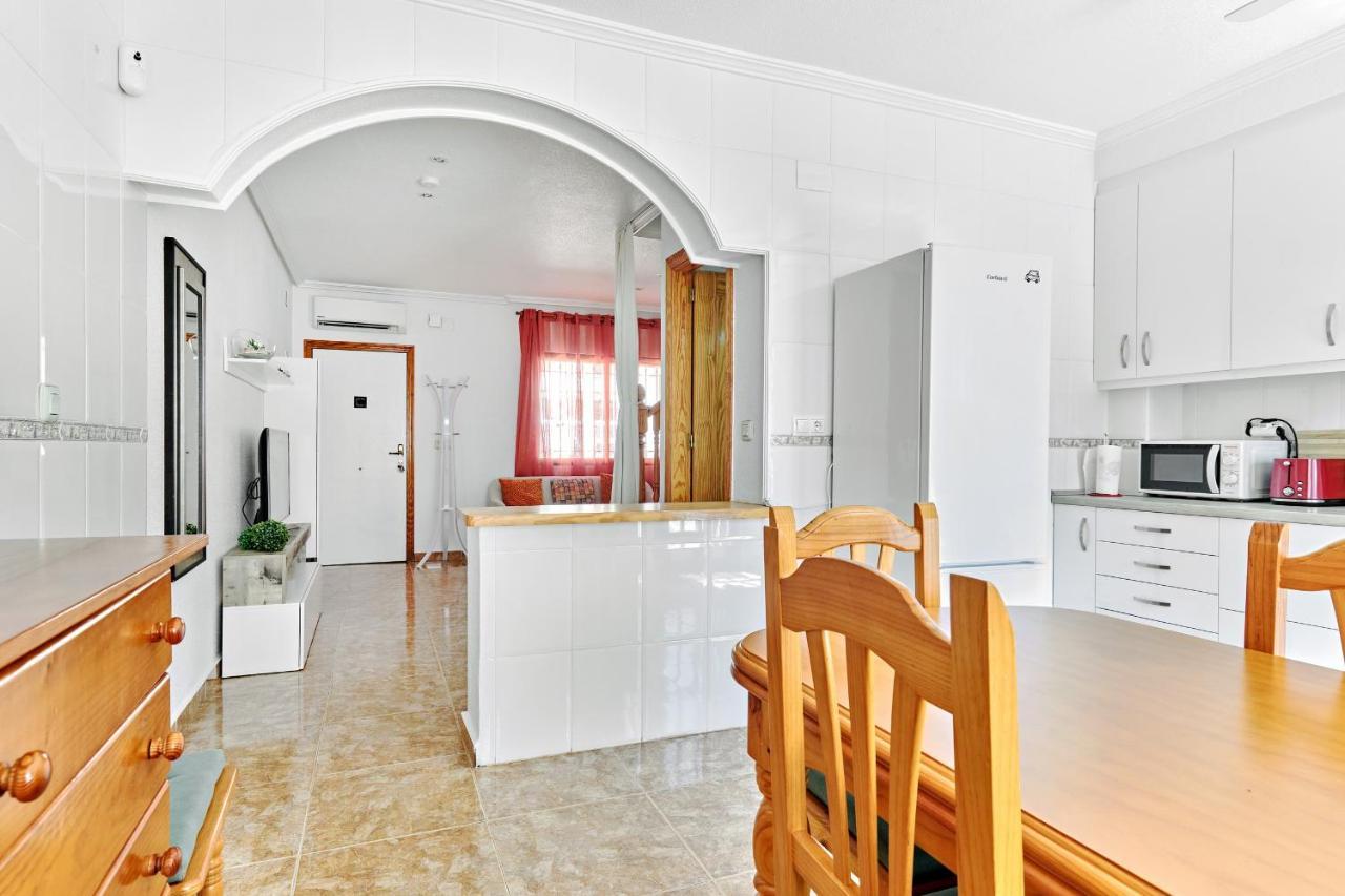 Espanhouse Sonia In La Zenia Playas De أوريويلا المظهر الخارجي الصورة