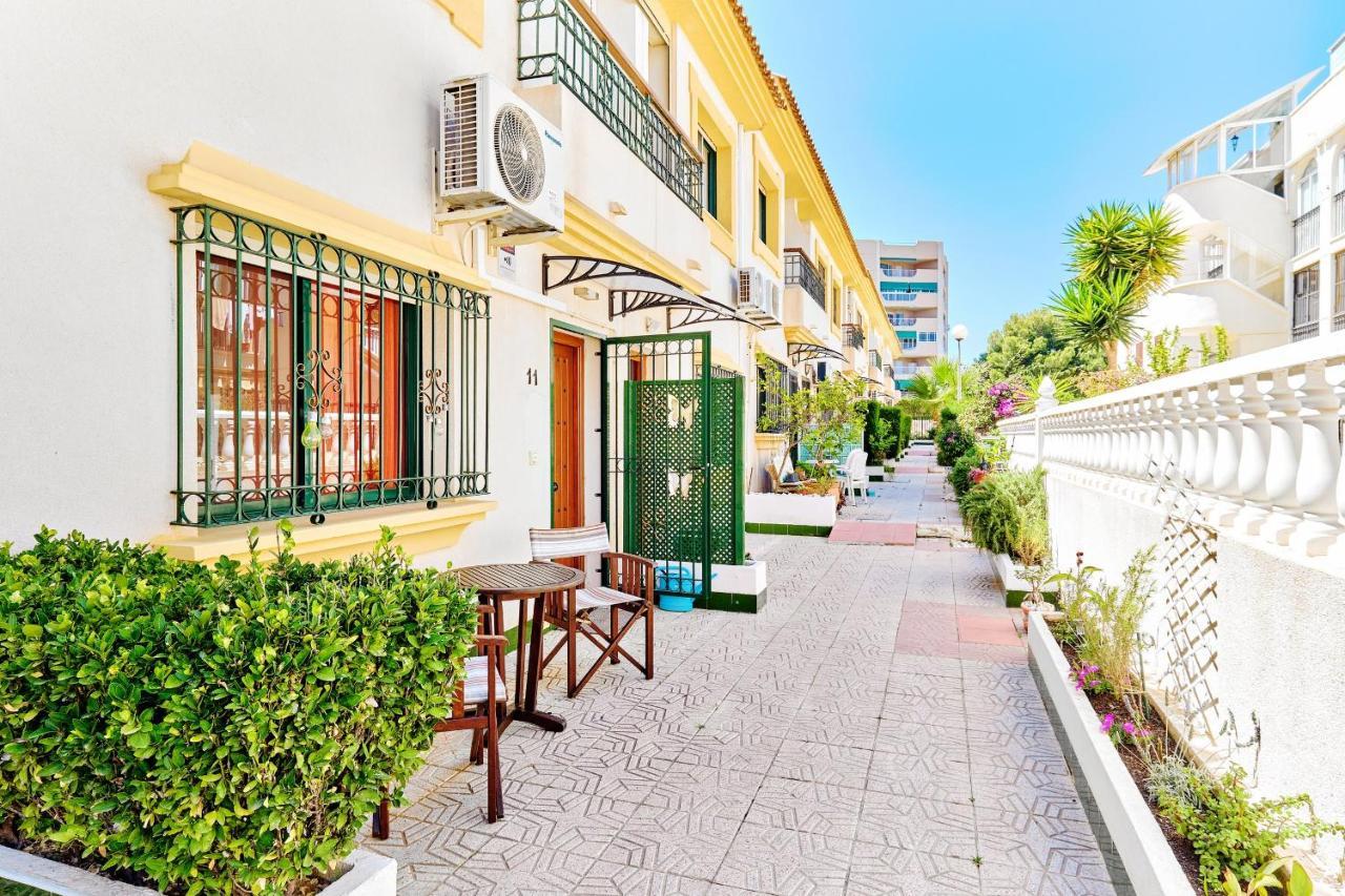 Espanhouse Sonia In La Zenia Playas De أوريويلا المظهر الخارجي الصورة